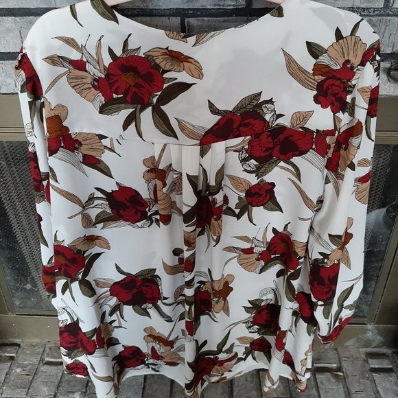 Maroon Floral Blouse - Picture 2 of 4